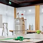 Hotel Am Kurpark 4*