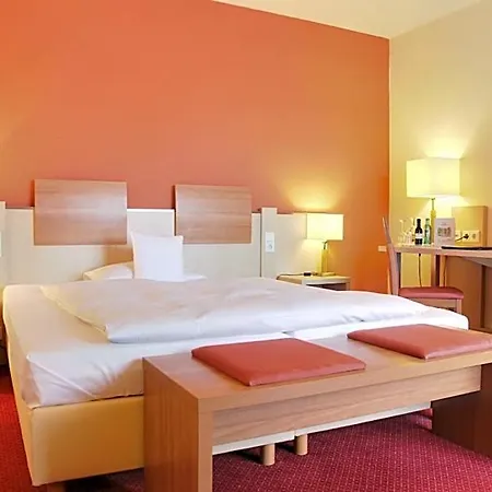 Hotell Am Kurpark 4*